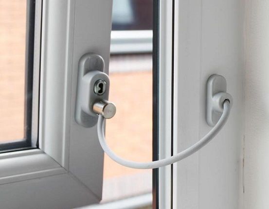  Замок-блокиратор на окна BSL CABLE PRIME белый